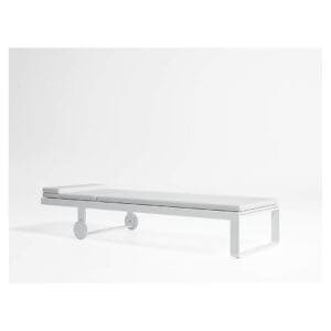 Gandia Blasco Flat High Chaise Lounge