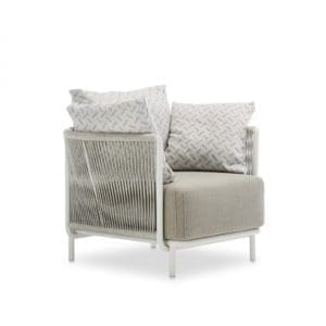 Roberti Queen Armchair