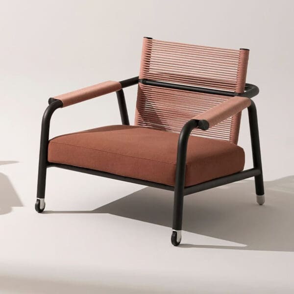 Roda ASTRA Lounge Chair 001