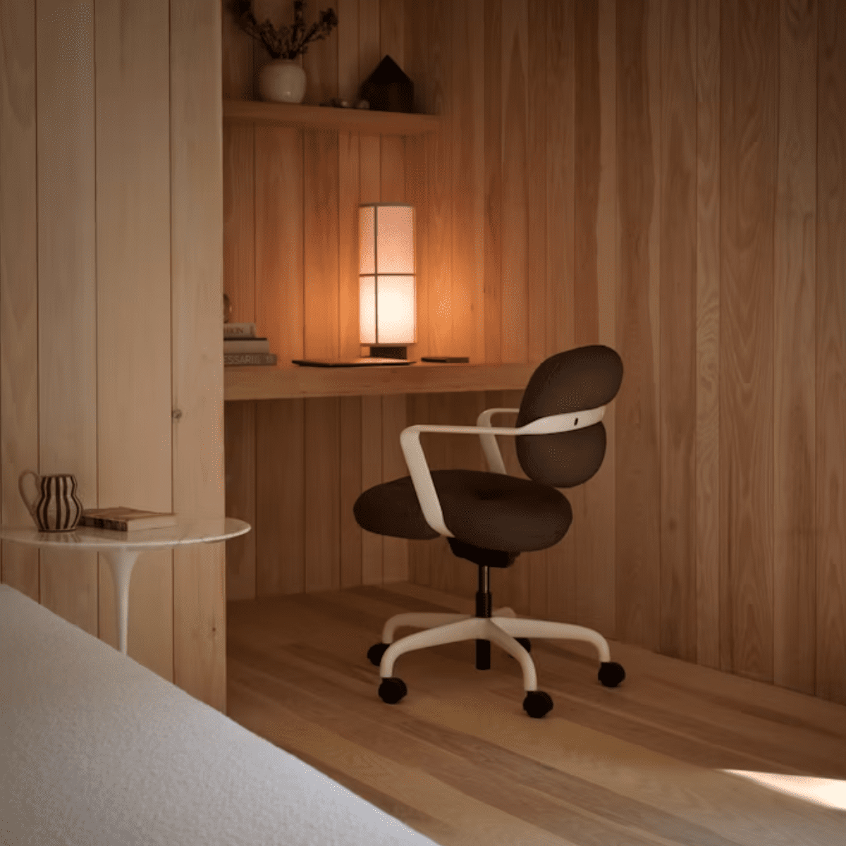 Knoll Morrison Hannah Task Armchair Knoll Morrison Hannah Task Armchair - Image 3