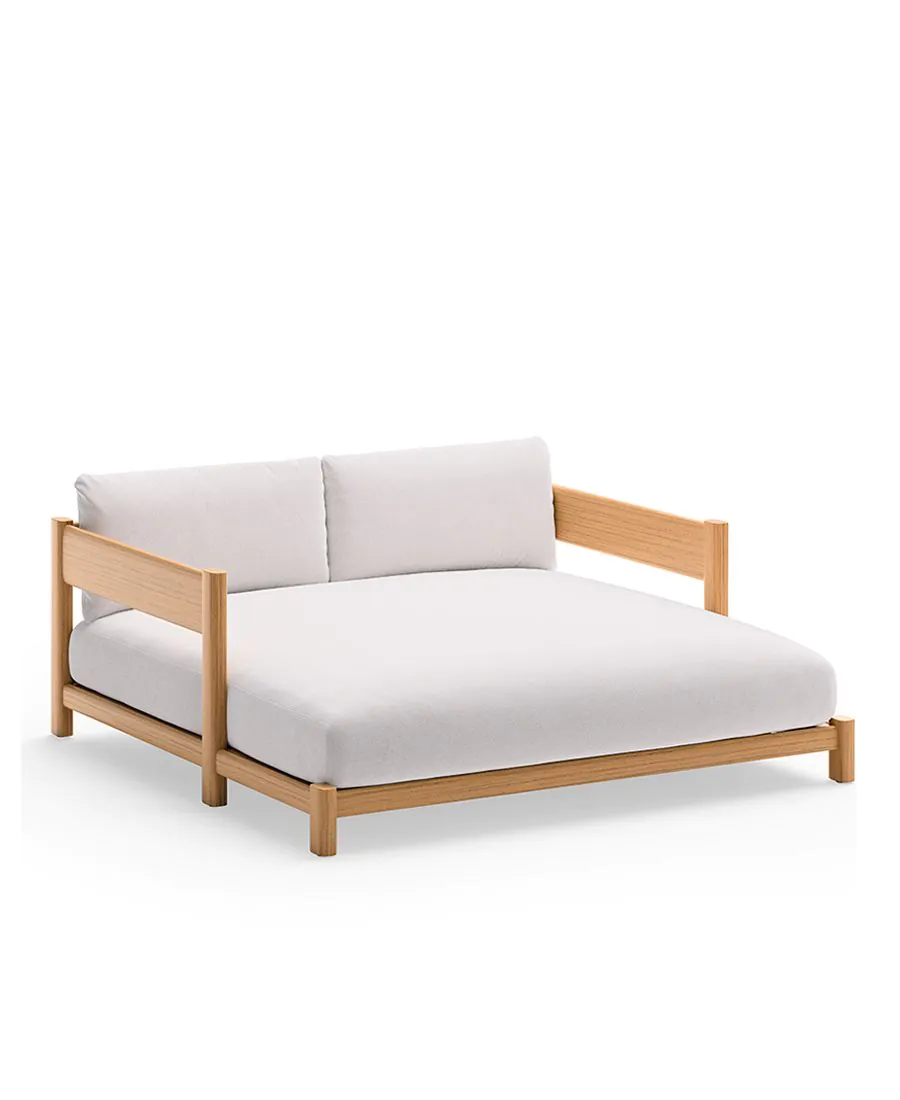 Unopiu Cora island in teak and rope with cushions